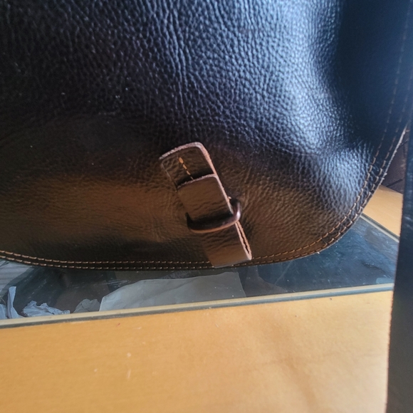 DKNY Vintage Leather Messenger bag - Picture 2 of 14